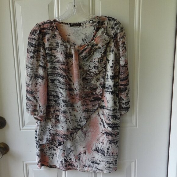 EBADA women's top/dress size L, poly with stretch, cream, black and peach print - Picture 1 of 14